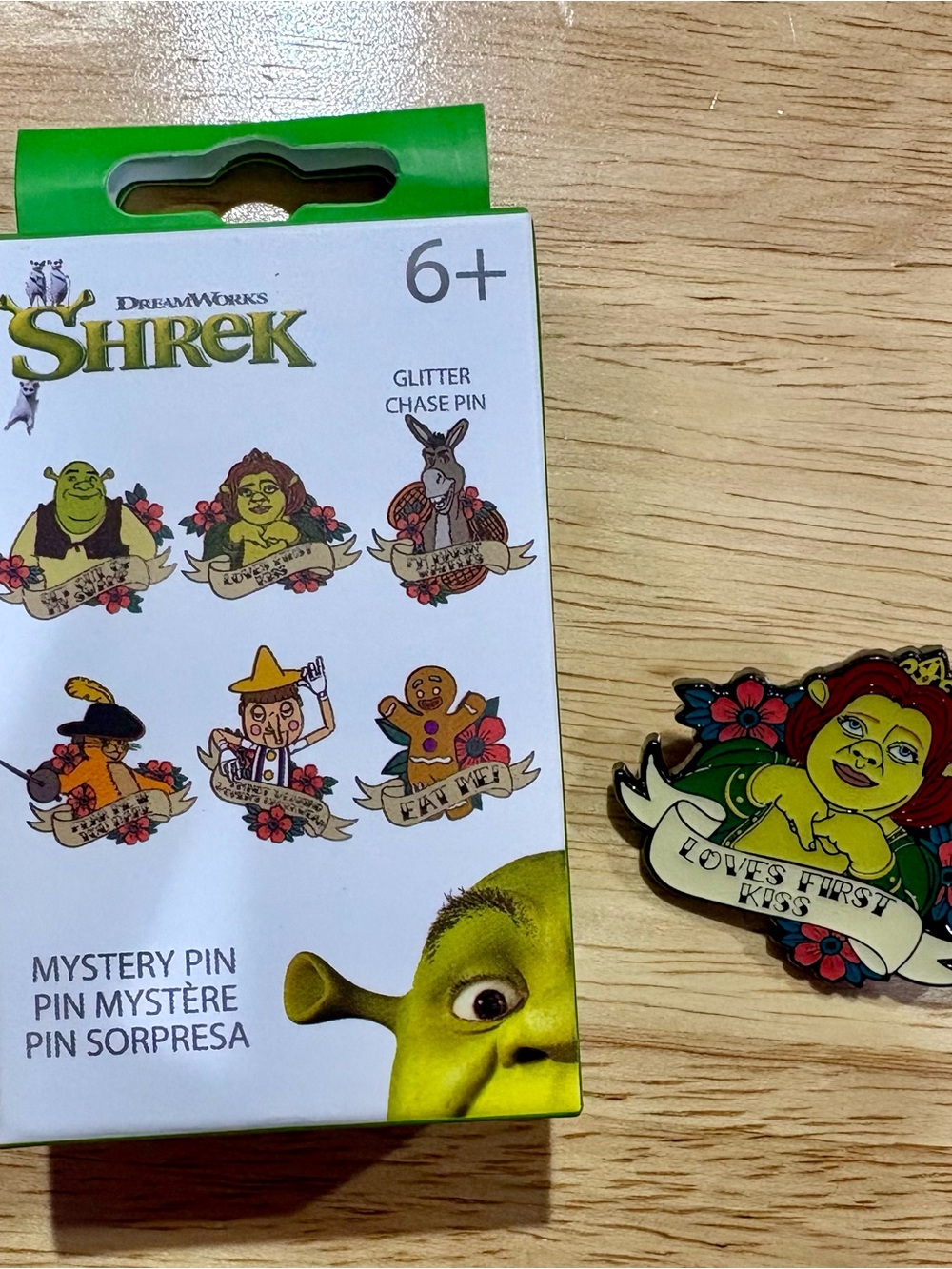 DreamWorks Shrek Princess Fiona Love’s First Kiss Mystery kit Enamel Pin